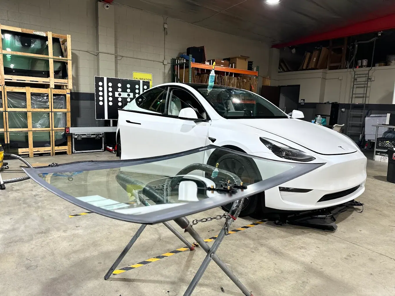 PG Auto Glass service example for How to Handle Windshield Damage From Freeway Construction Debris